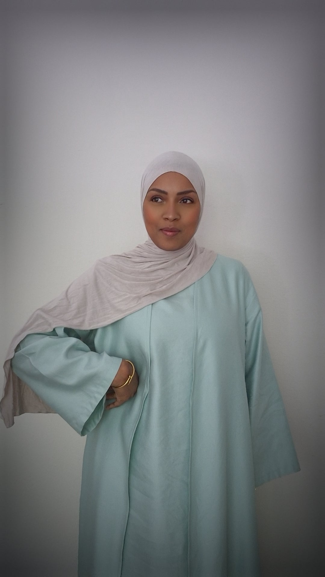 The Elegant Aqua Set
